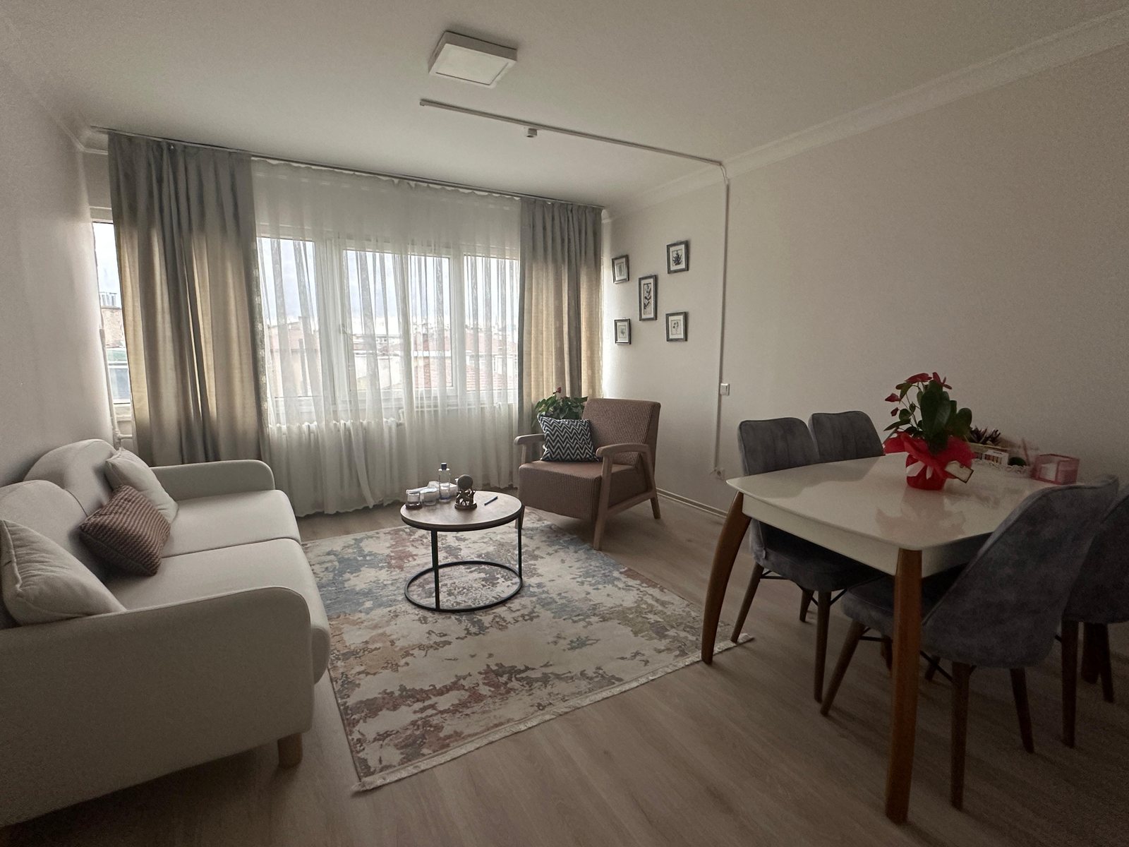 Pavones Ankara görüşme odası